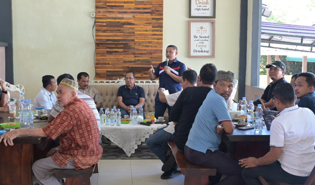 Ustadz Yurnalis mengatakan Abdul Wahid Sosok Pemimpin yang Merangkul