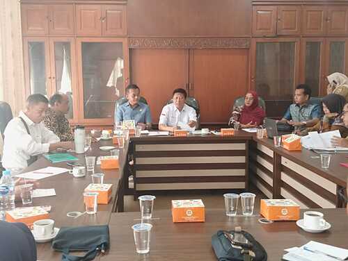 Perjuangkan Hak Naker Lokal, DPRD Pelalawan Gelar RDP Bersama Perusahaan dan Dinas Terkait